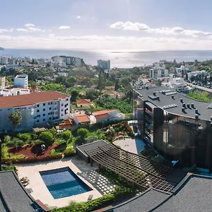 https://apartamento-edificio-seculo-xxi-vista-do-mar.madeira-islandshotels.com